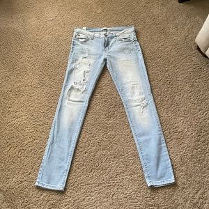 Women’s KanCan distressed jeans, size 29